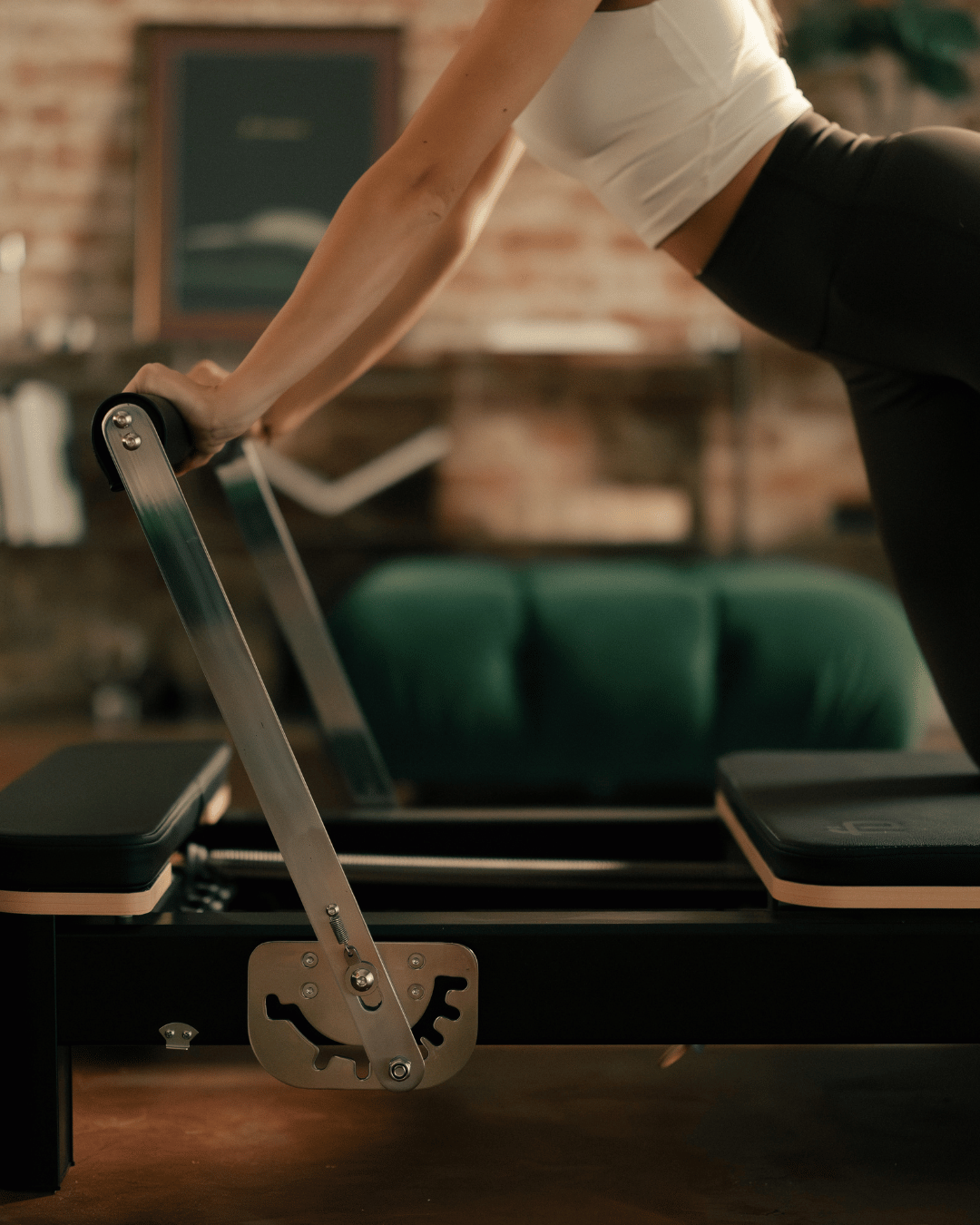 FitBoutique I Ivory Reformer Footbar Close Up
